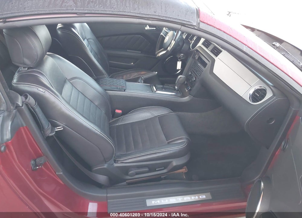 2014 FORD MUSTANG V6 PREMIUM VIN: 1ZVBP8EM2E5295978
