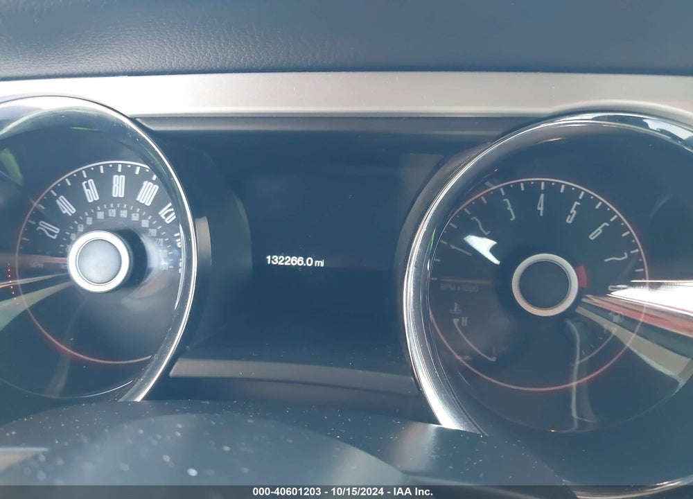 2014 FORD MUSTANG V6 PREMIUM VIN: 1ZVBP8EM2E5295978