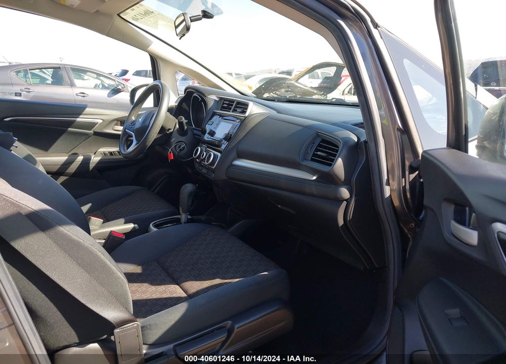 2017 HONDA FIT LX VIN: JHMGK5H55HS008437