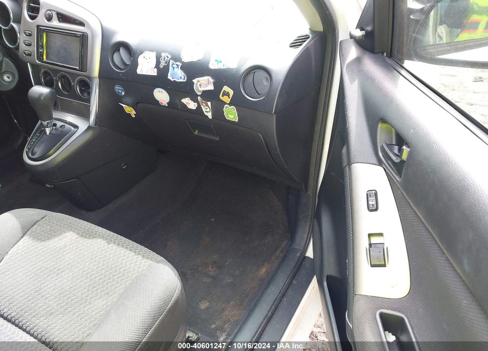 2007 TOYOTA MATRIX VIN: 2T1KR32E07C653856
