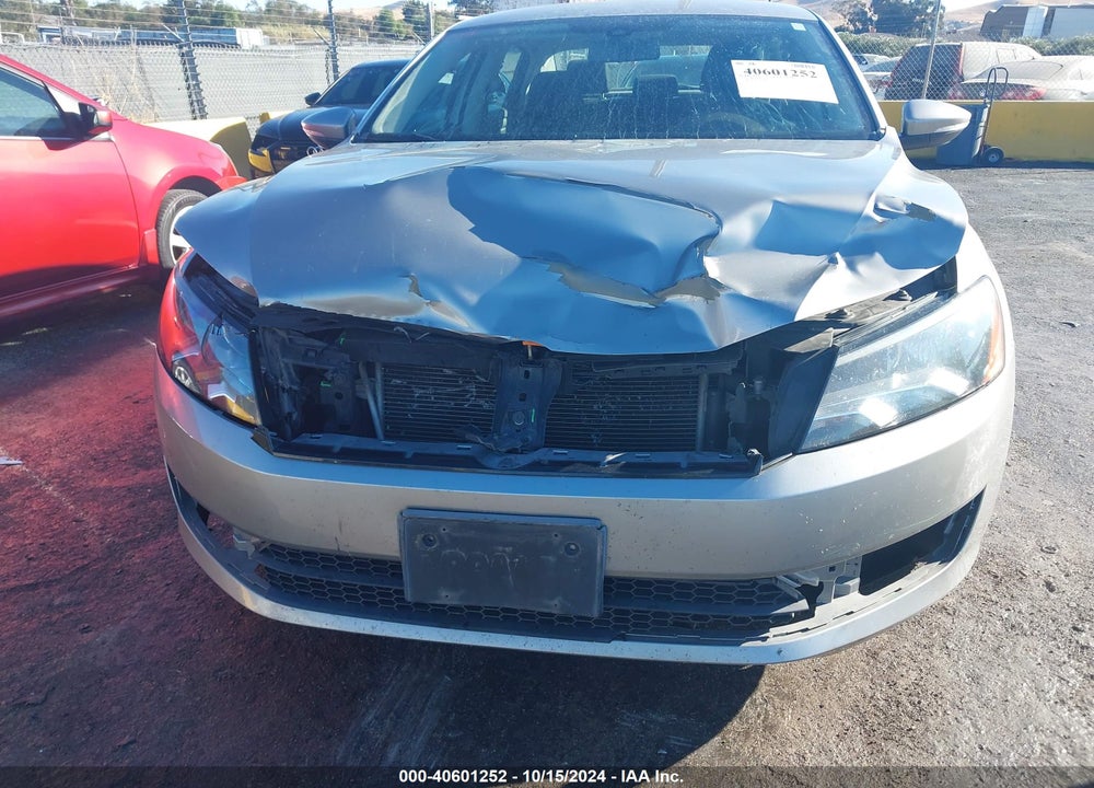 2012 VOLKSWAGEN PASSAT 2.5L S VIN: 1VWAP7A32CC024821