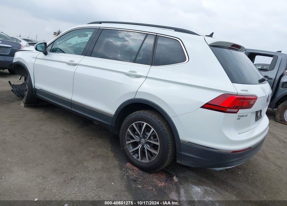 2018 VOLKSWAGEN TIGUAN 2.0T SE/2.0T SEL VIN: 3VV3B7AX2JM198009