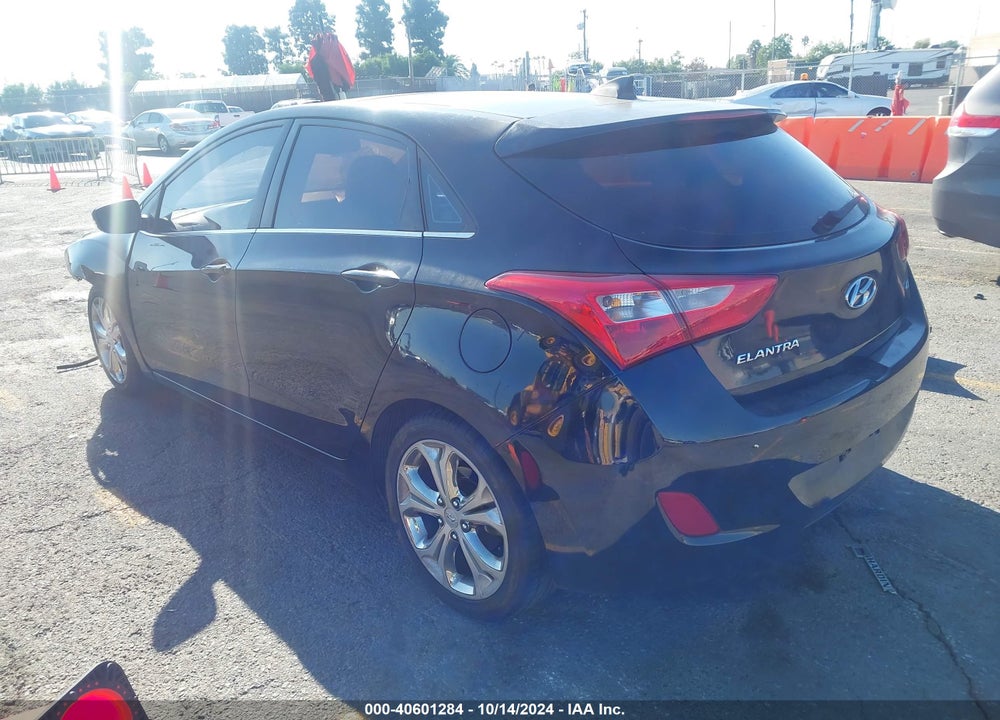 2013 HYUNDAI ELANTRA GT VIN: KMHD35LE7DU106369