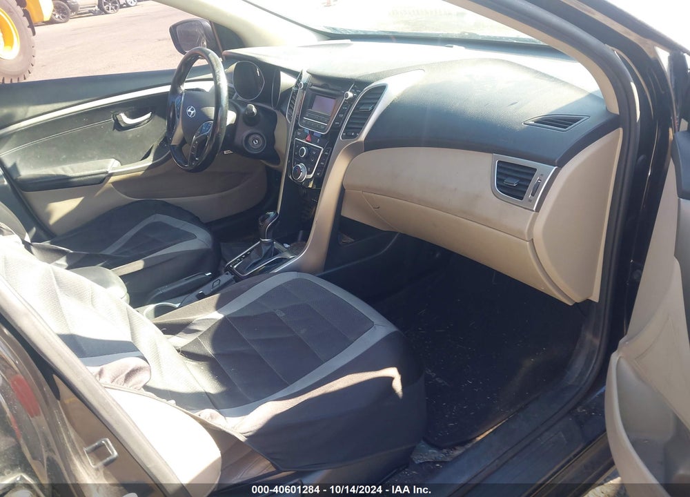 2013 HYUNDAI ELANTRA GT VIN: KMHD35LE7DU106369
