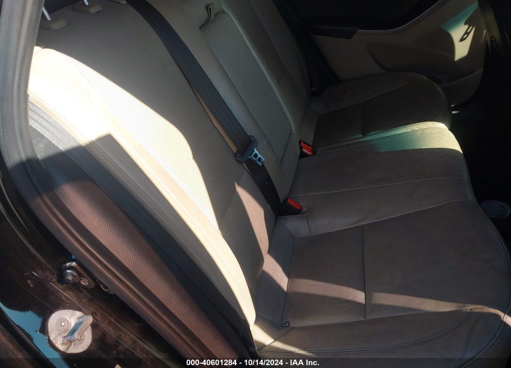 2013 HYUNDAI ELANTRA GT VIN: KMHD35LE7DU106369