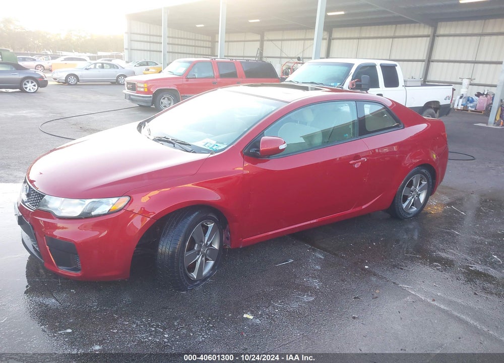 2010 KIA FORTE KOUP EX VIN: KNAFU6A28A5207741