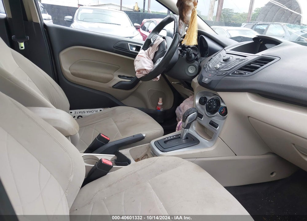 2015 FORD FIESTA SE VIN: 3FADP4EJ9FM105251