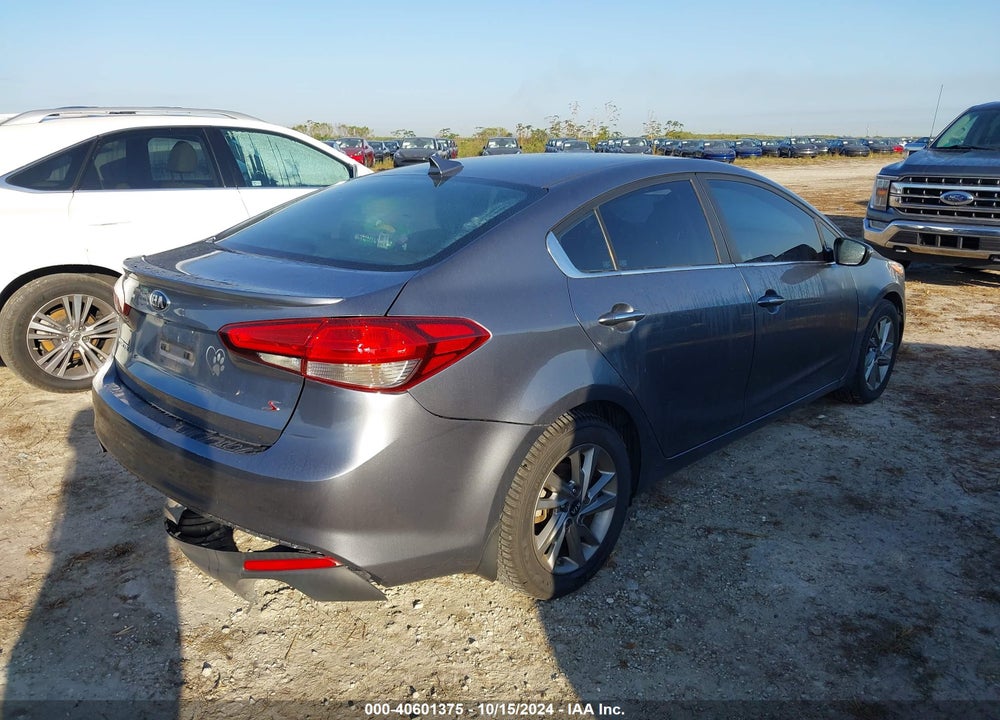 2017 KIA FORTE S VIN: 3KPFL4A78HE107160