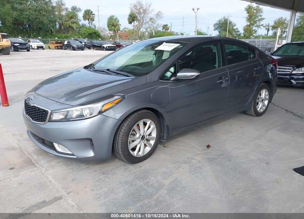 2017 KIA FORTE S VIN: 3KPFL4A70HE083081