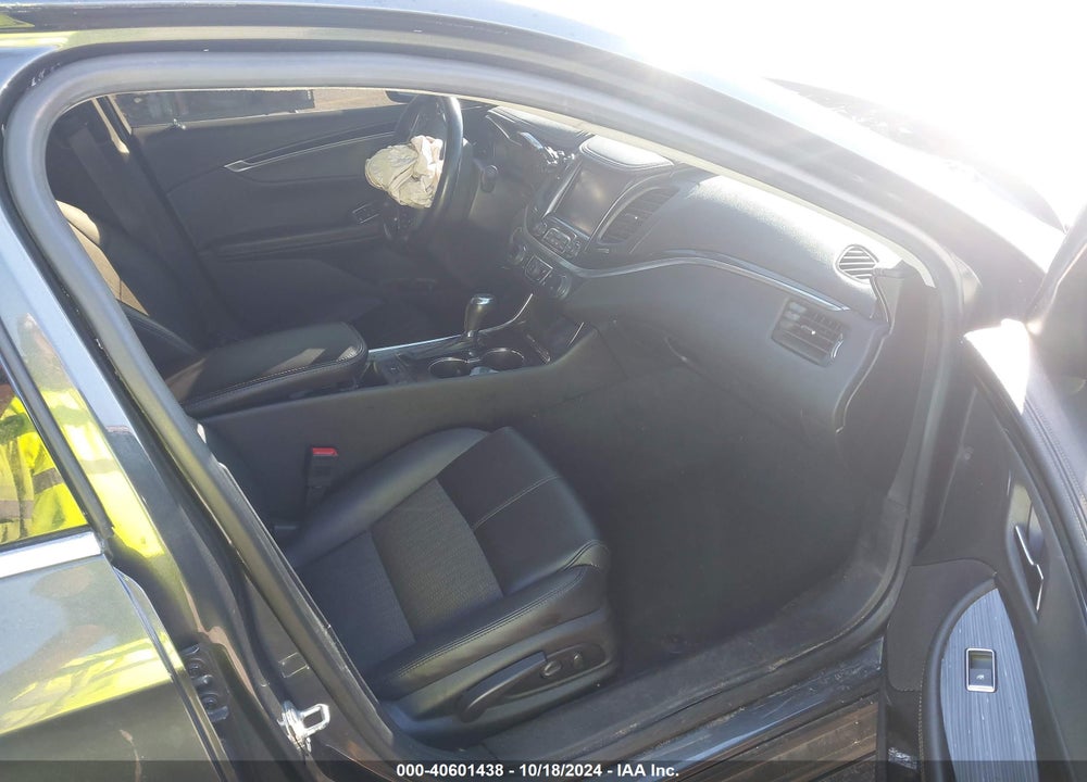 2019 CHEVROLET IMPALA LT VIN: 2G11Z5SA8K9144958