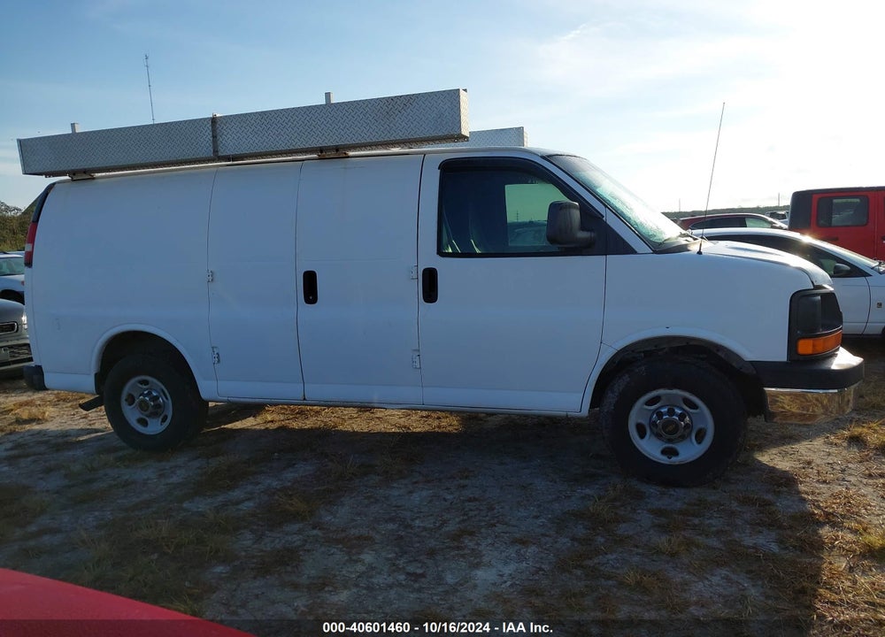 2009 CHEVROLET EXPRESS 2500 WORK VAN VIN: 1GCGG25C091135706