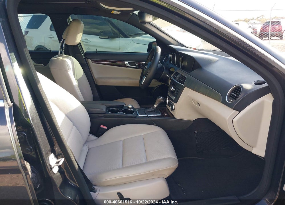 2012 MERCEDES-BENZ C 300 VIN: WDDGF8BB7CA709149