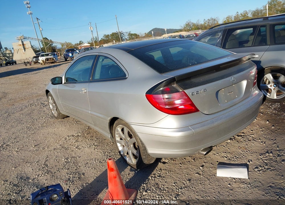 2003 MERCEDES-BENZ C 230 KOMPRESSOR SPORT VIN: WDBRN40J43A399078