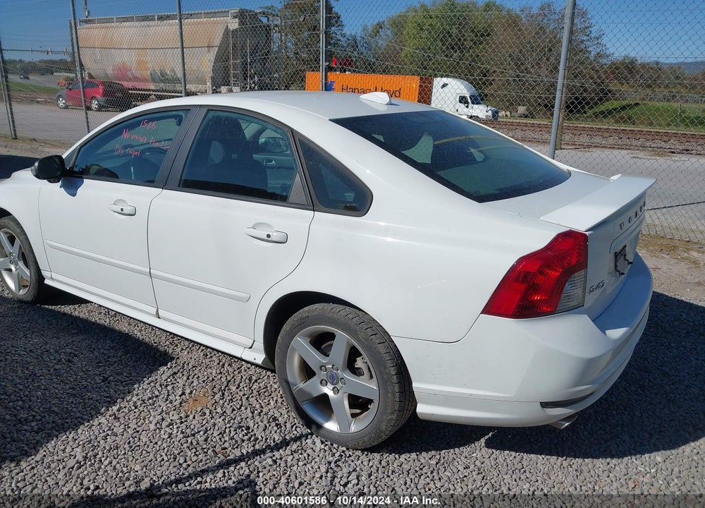 2010 VOLVO S40 T5 R-DESIGN VIN: YV1672MH5A2486919