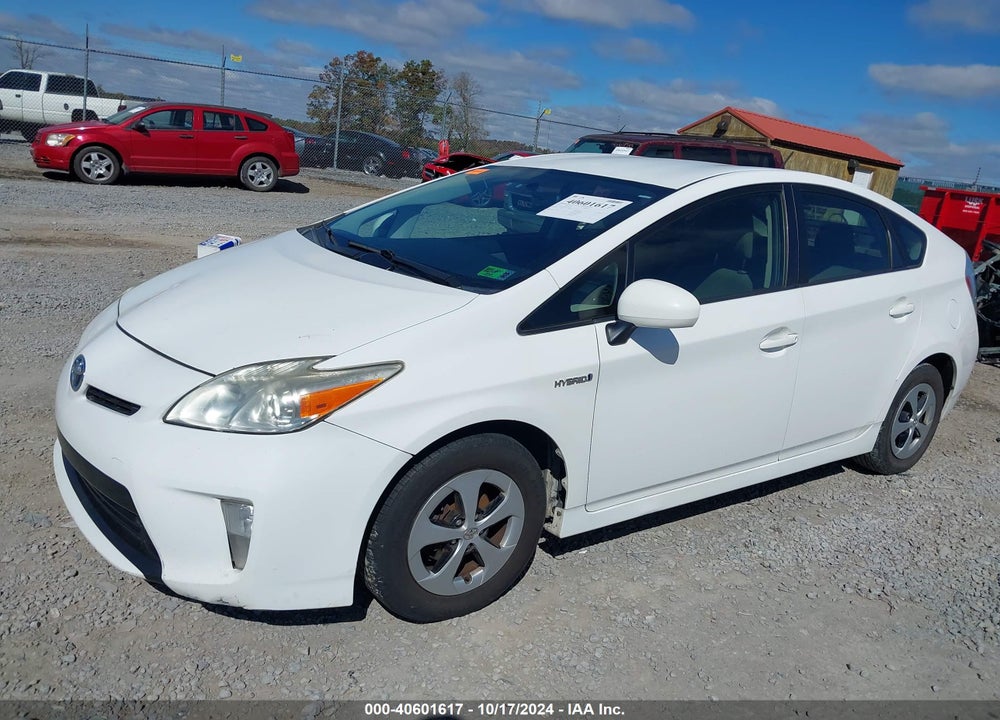 2013 TOYOTA PRIUS TWO VIN: JTDKN3DU6D5601379