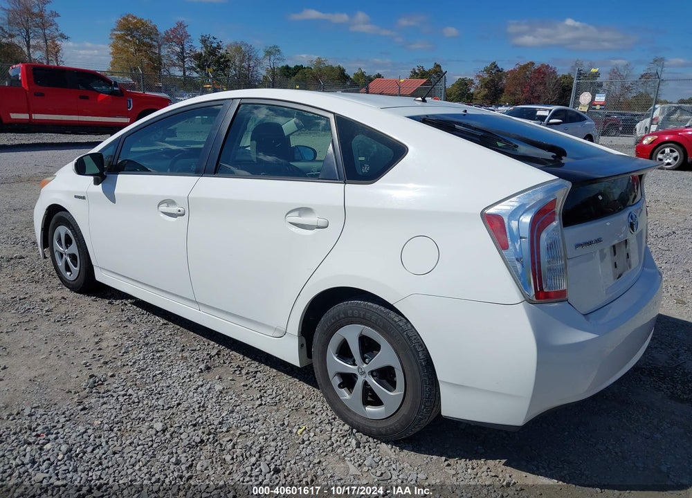 2013 TOYOTA PRIUS TWO VIN: JTDKN3DU6D5601379