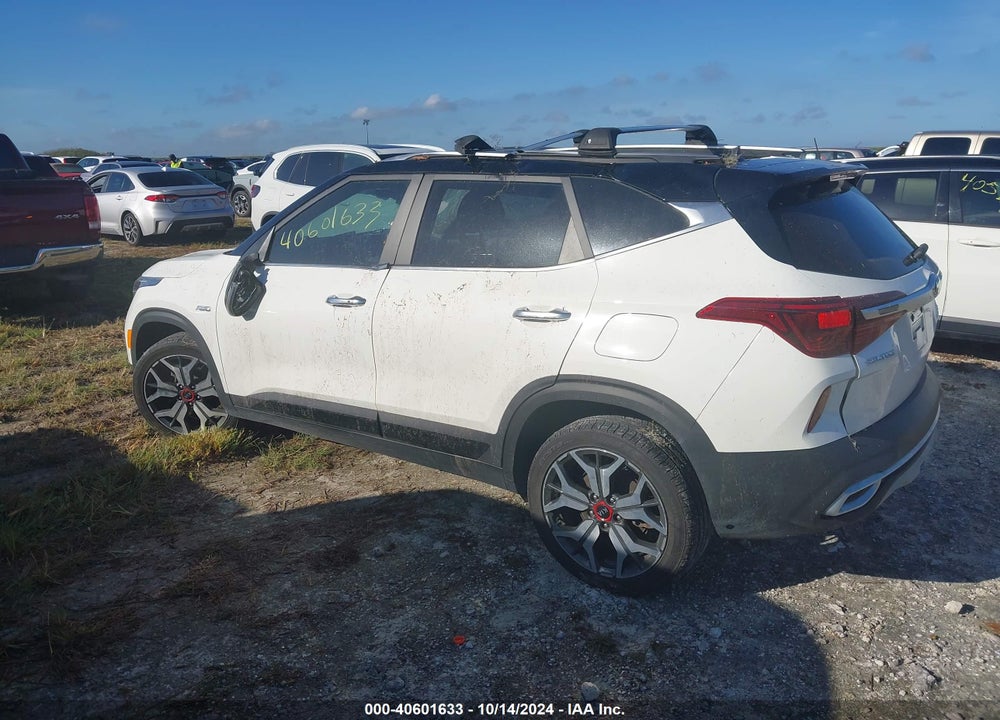 2021 KIA SELTOS SX TURBO VIN: KNDETCA24M7210886