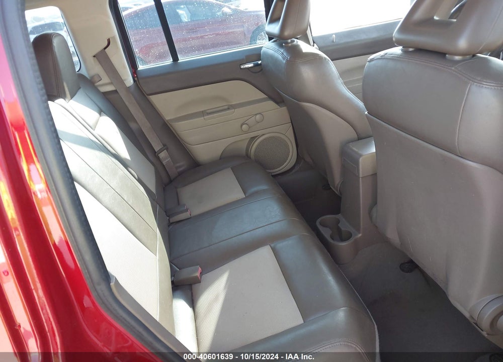 2008 JEEP PATRIOT SPORT VIN: 1J8FT28W78D737893