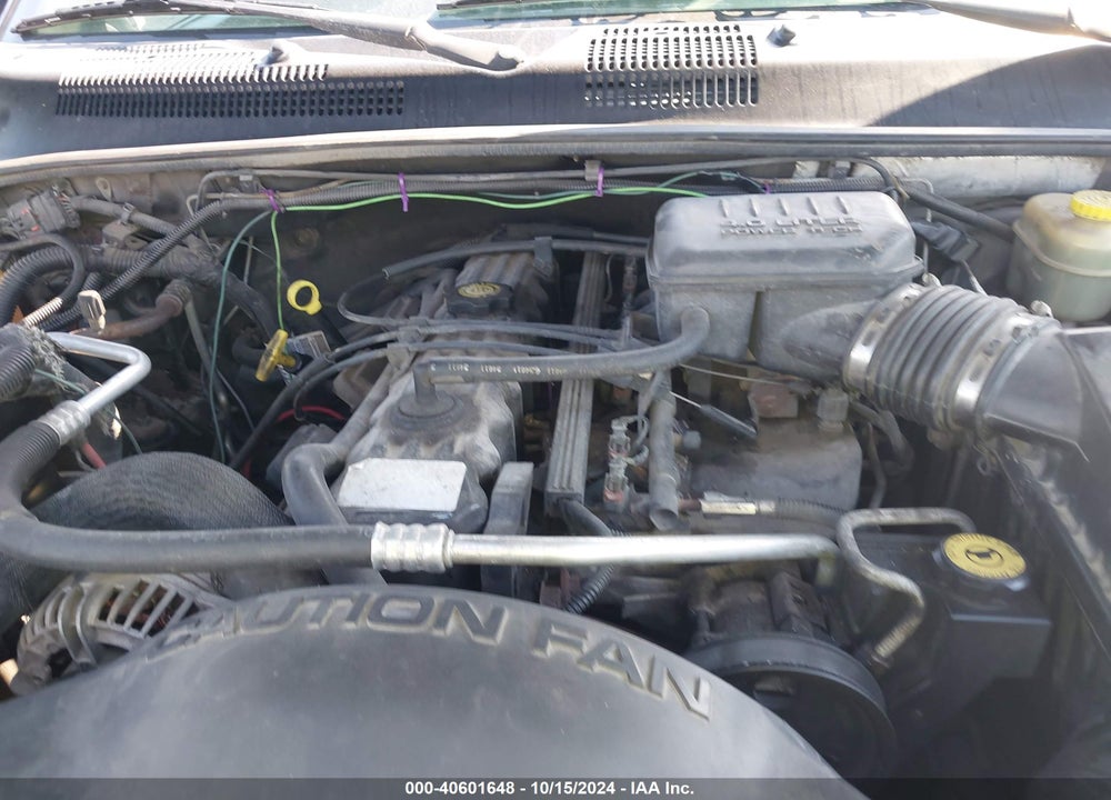 2000 JEEP GRAND CHEROKEE LAREDO VIN: 1J4GW48S2YC323335