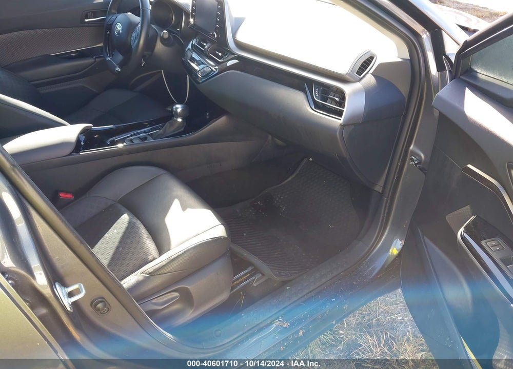 2021 TOYOTA C-HR LIMITED VIN: NMTKHMBX8MR120021