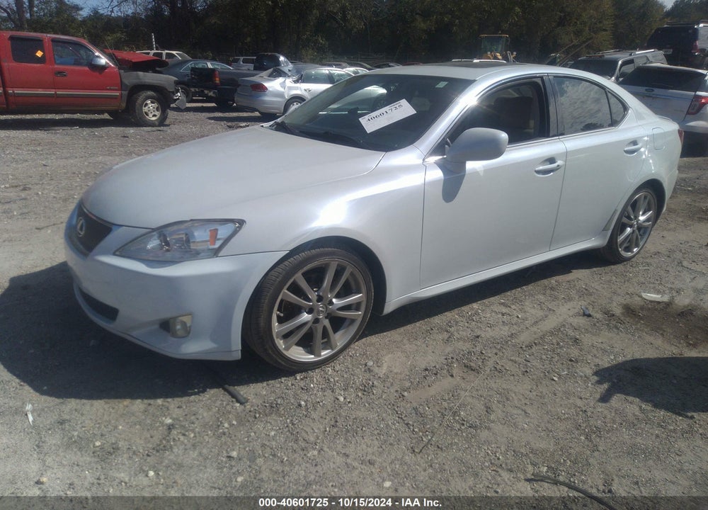 2008 LEXUS IS 250 VIN: JTHBK262585055581