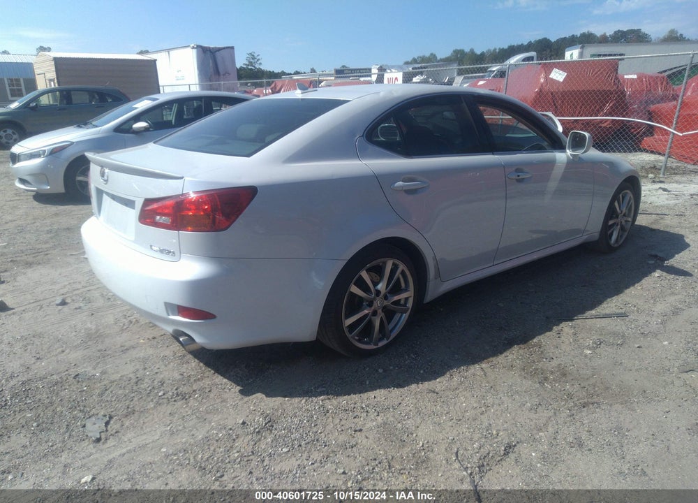 2008 LEXUS IS 250 VIN: JTHBK262585055581