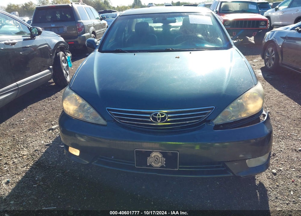 2005 TOYOTA CAMRY XLE VIN: 4T1BE30K35U419985