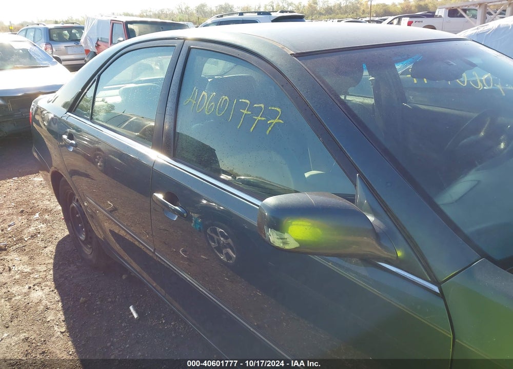 2005 TOYOTA CAMRY XLE VIN: 4T1BE30K35U419985