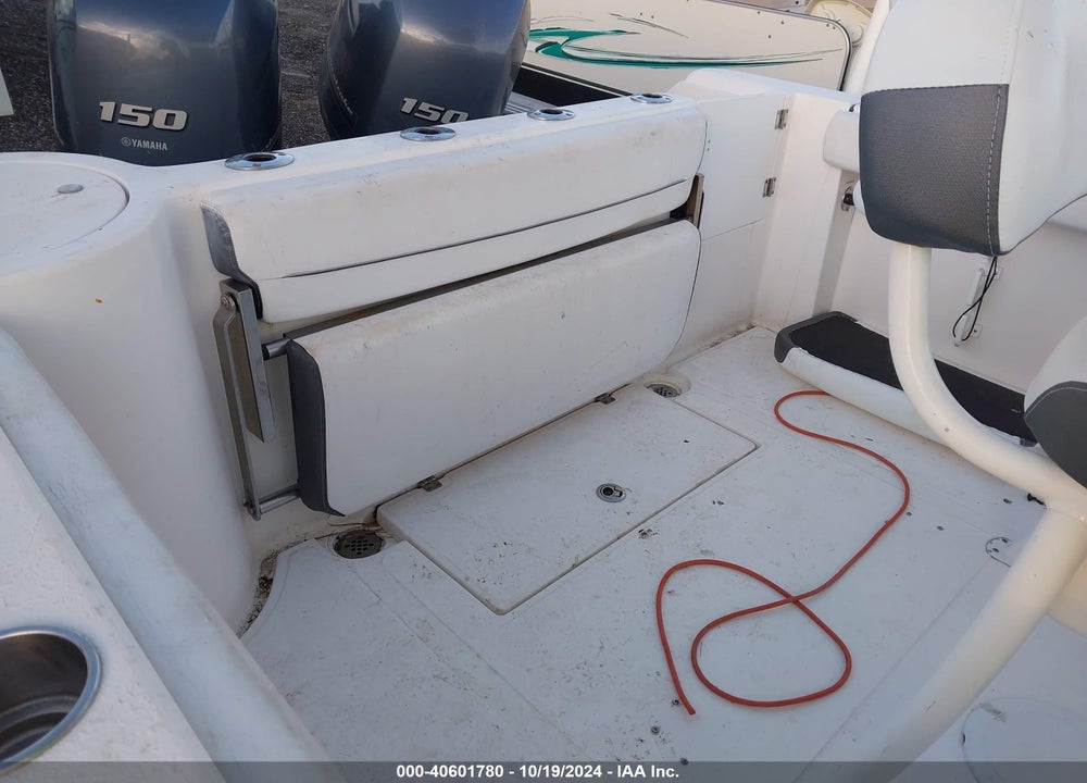 2015 TIDEWATER BOAT VIN: NLPFC110F415