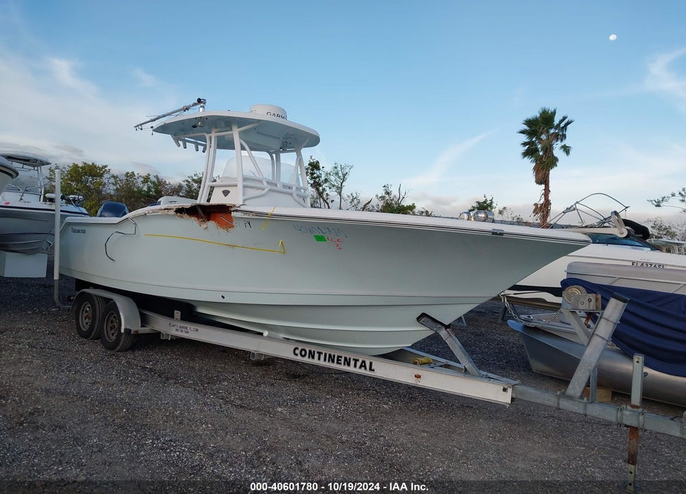 2015 TIDEWATER BOAT VIN: NLPFC110F415