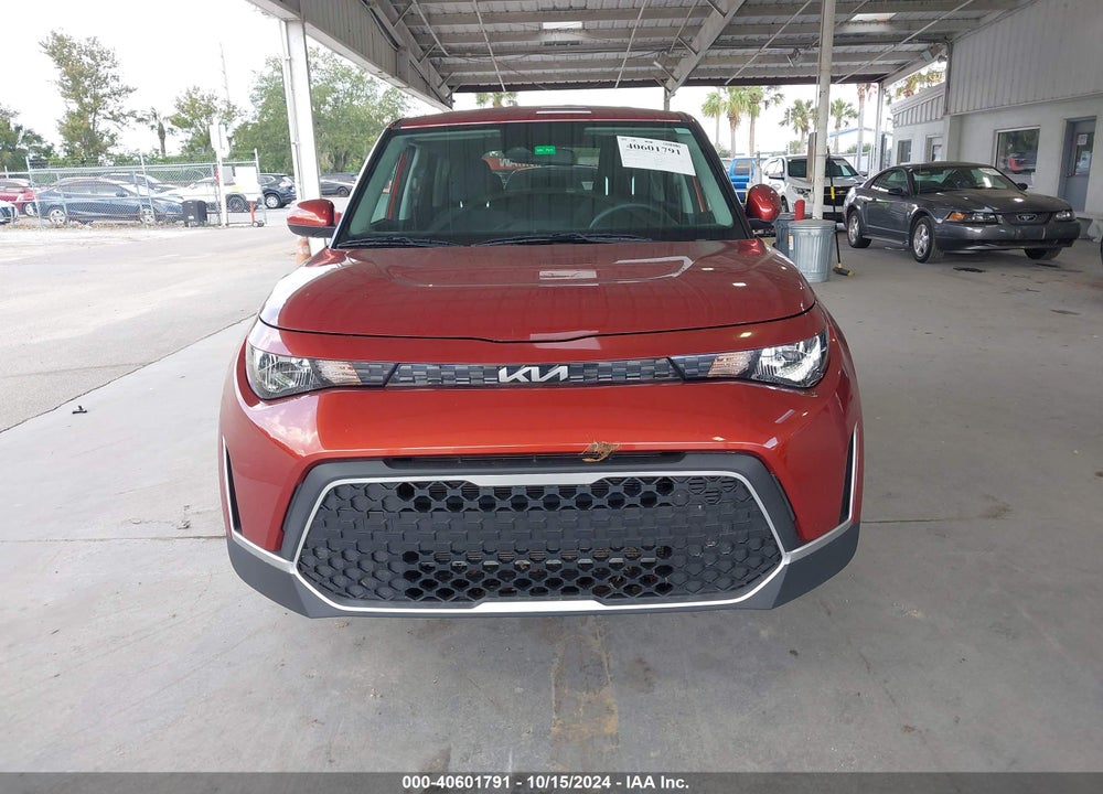 2023 KIA SOUL VIN: KNDJ23AU0P7855672