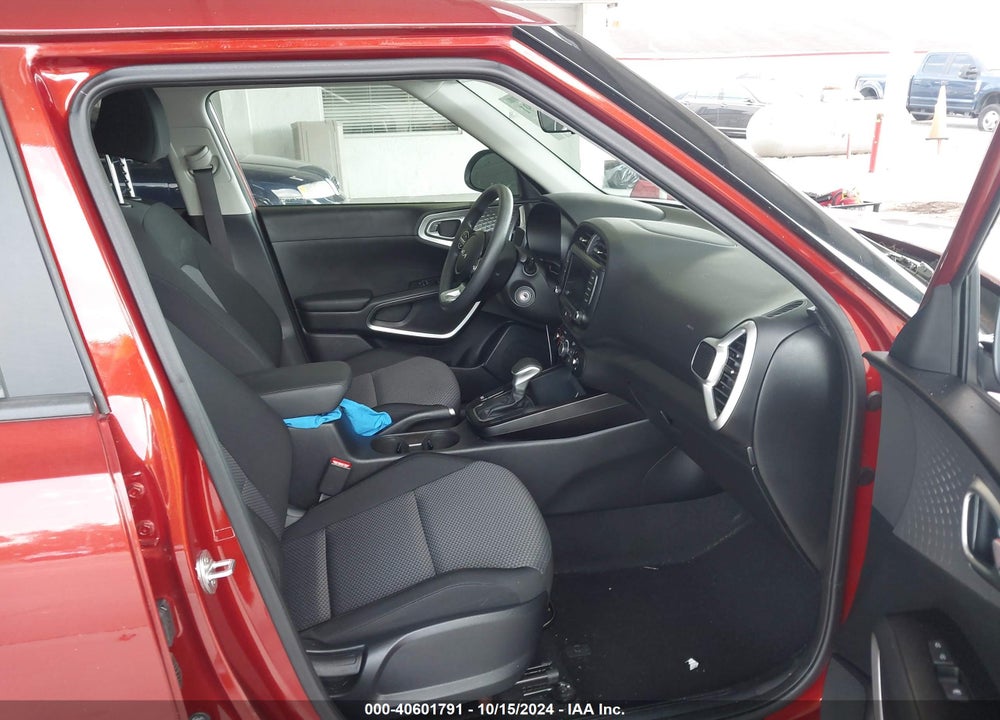 2023 KIA SOUL VIN: KNDJ23AU0P7855672