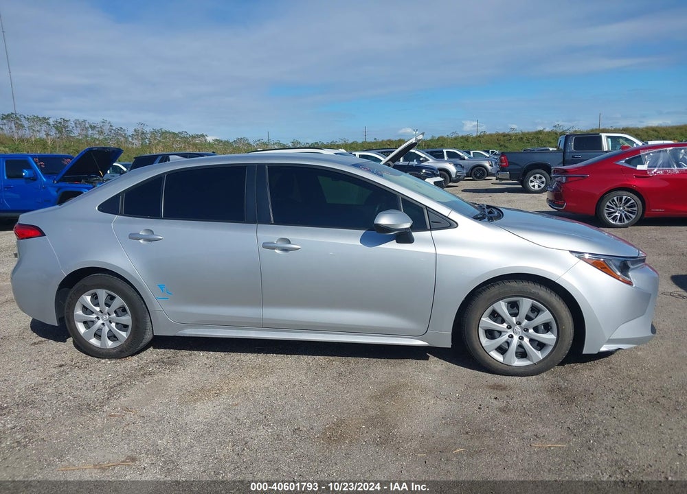 2022 TOYOTA COROLLA LE VIN: JTDEPMAE5N3027901