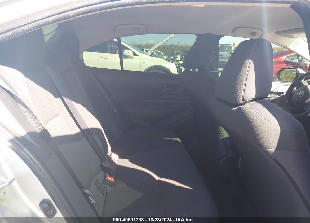 2022 TOYOTA COROLLA LE VIN: JTDEPMAE5N3027901