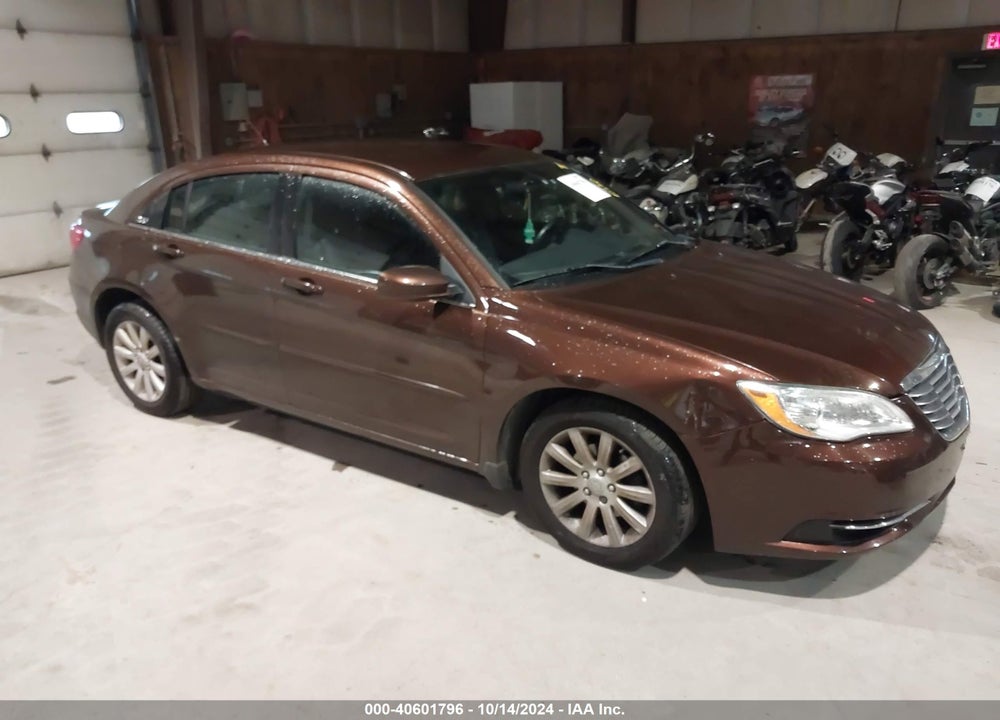 2013 CHRYSLER 200 TOURING VIN: 1C3CCBBG2DN703588