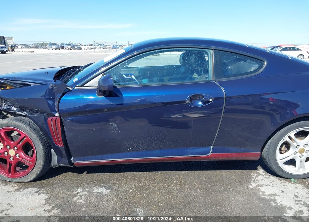 2005 HYUNDAI TIBURON GT/SE VIN: KMHHN65F05U182623