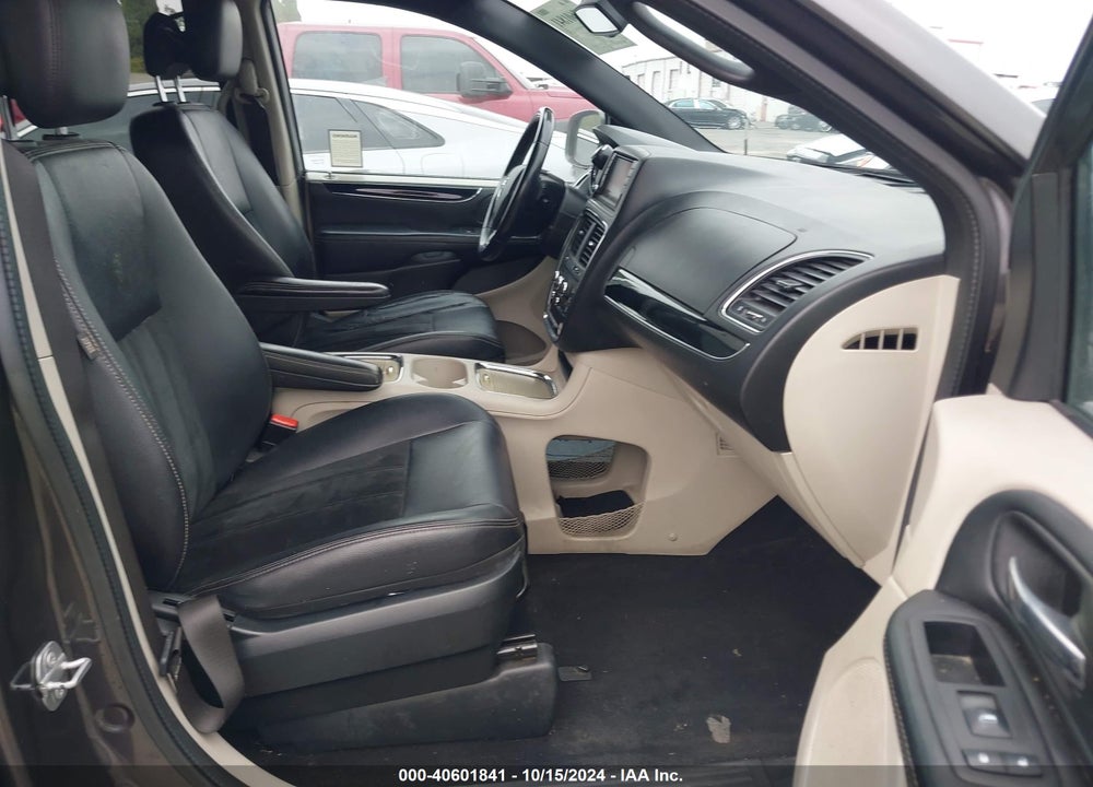 2017 DODGE GRAND CARAVAN SXT VIN: 2C4RDGCG0HR860835