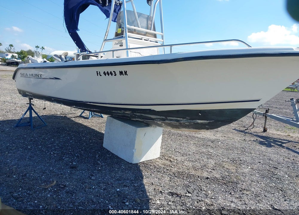 2004 SEA HUNT OTHER VIN: SXSC0239H304