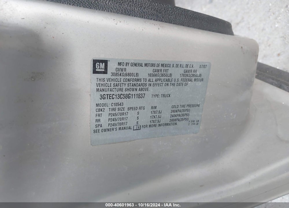2008 GMC SIERRA 1500 SL VIN: 3GTEC13C58G111837