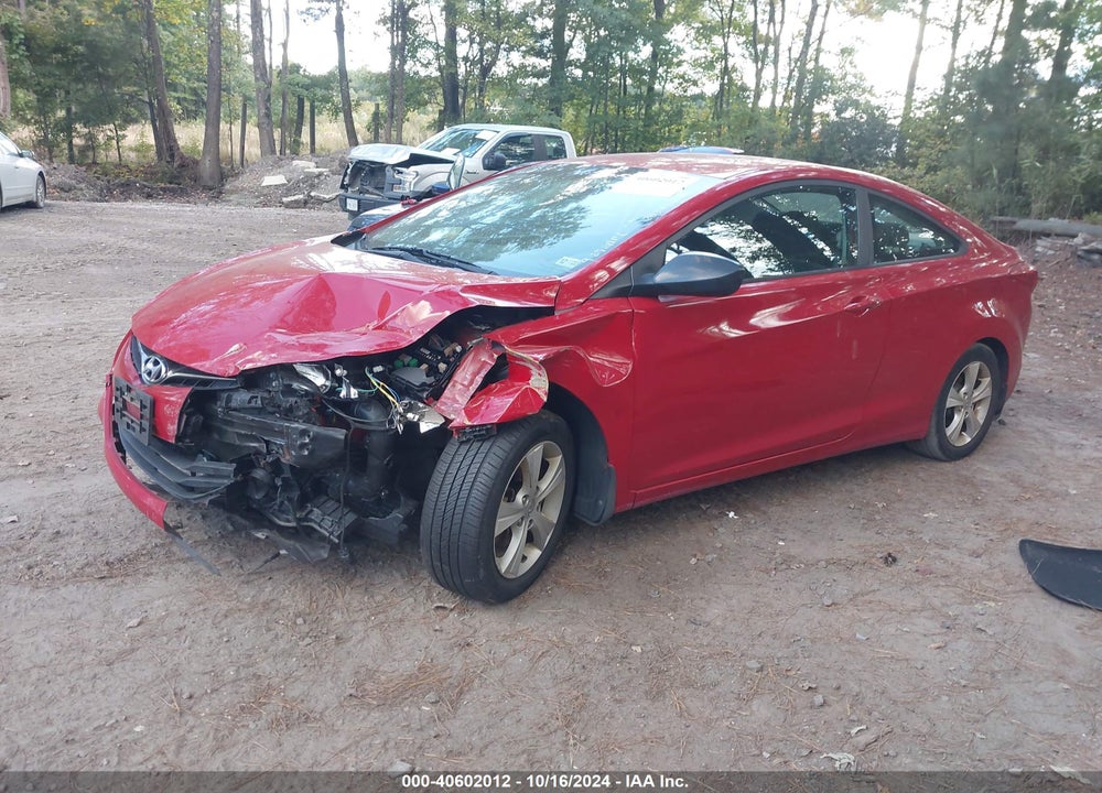 2013 HYUNDAI ELANTRA VIN: KMHDH6AE3DU010975