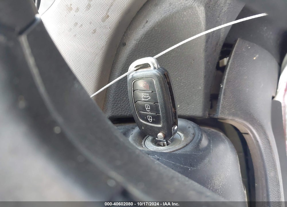 2017 HYUNDAI SANTA FE SPORT 2.4L VIN: 5NMZTDLBXHH001929