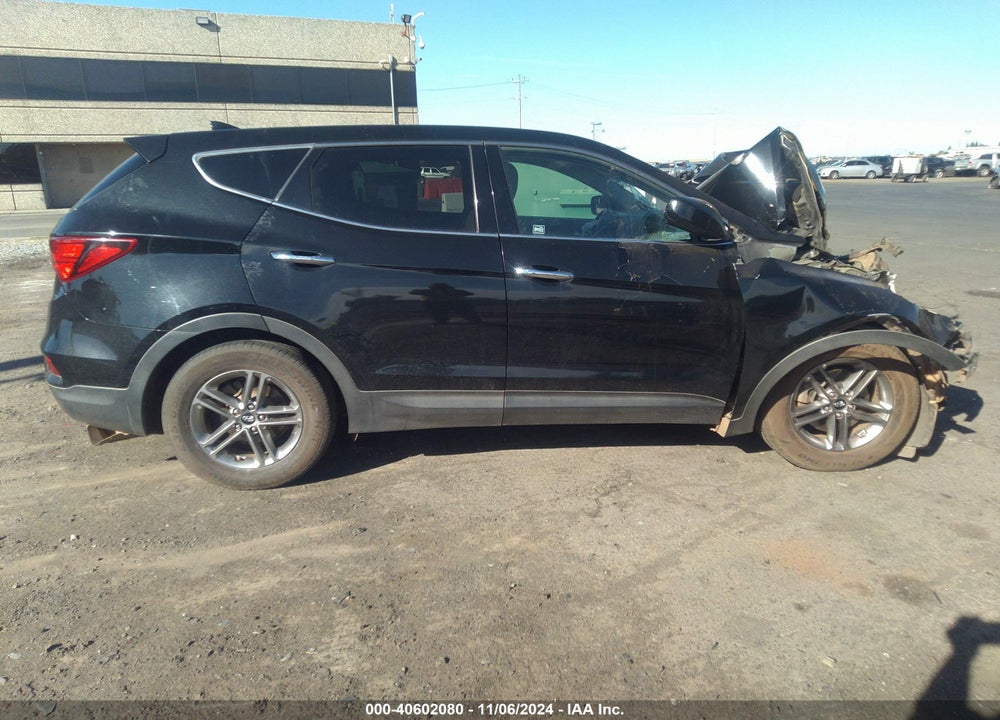 2017 HYUNDAI SANTA FE SPORT 2.4L VIN: 5NMZTDLBXHH001929