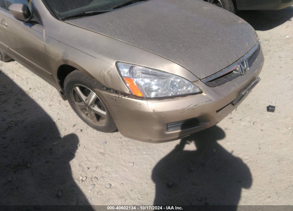 2007 HONDA ACCORD 2.4 LX VIN: 1HGCM56417A161102