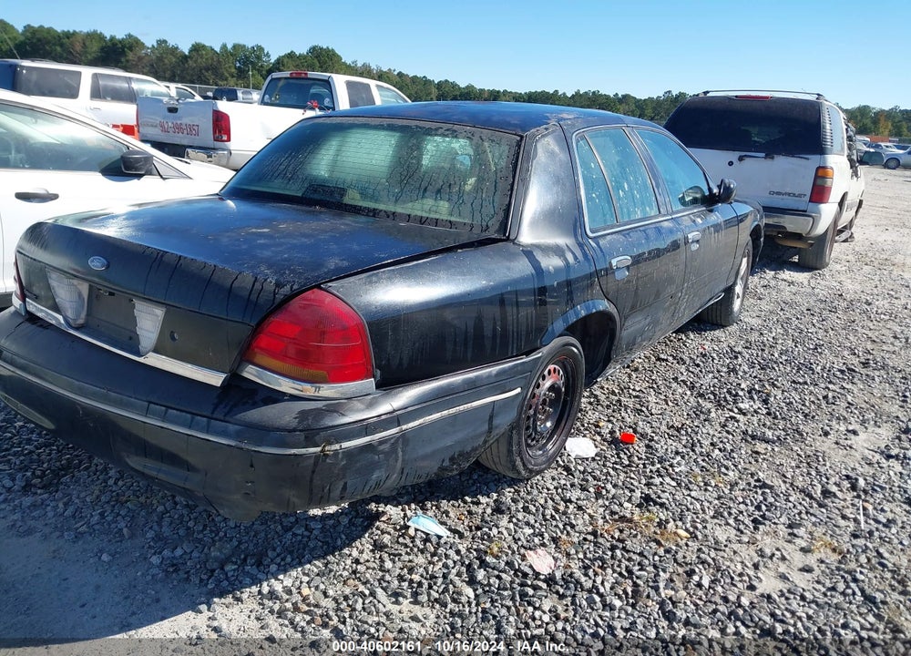 2001 FORD CROWN VICTORIA VIN: 2FAFP73W61X121400