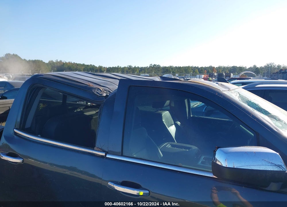 2018 GMC SIERRA 1500 SLT VIN: 3GTU2NEC4JG434477