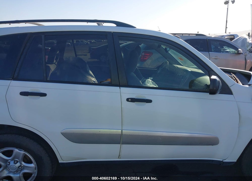 2004 TOYOTA RAV4 VIN: JTEGD20V640039493