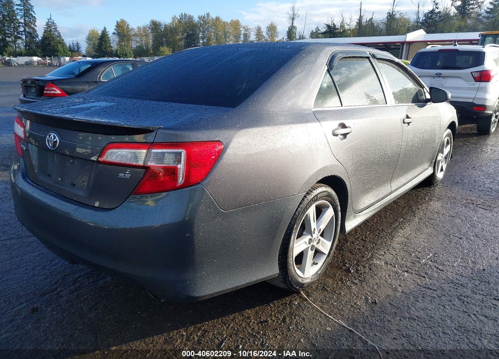 2013 TOYOTA CAMRY SE VIN: 4T1BF1FK4DU267416