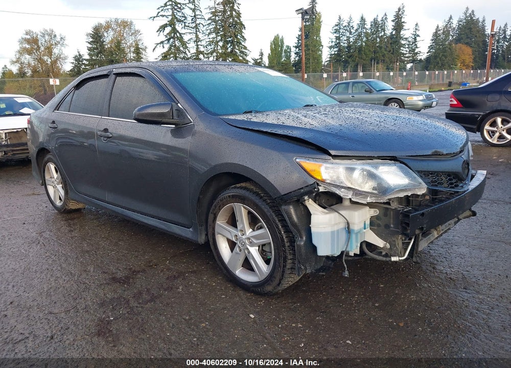 2013 TOYOTA CAMRY SE VIN: 4T1BF1FK4DU267416