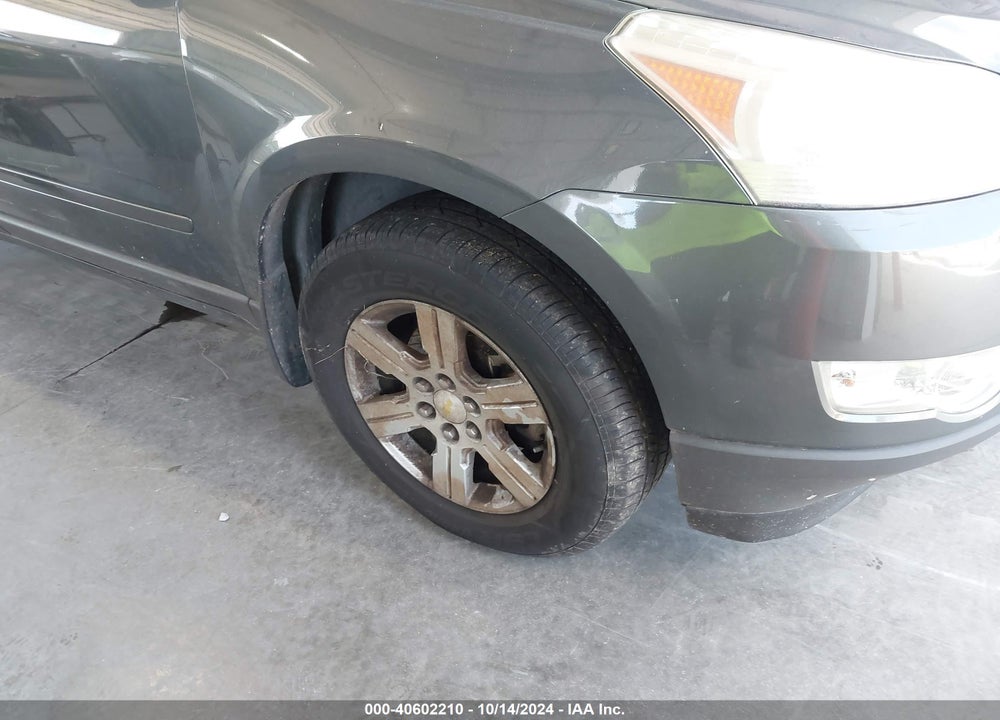 2011 CHEVROLET TRAVERSE 1LT VIN: 1GNKRGED8BJ159145