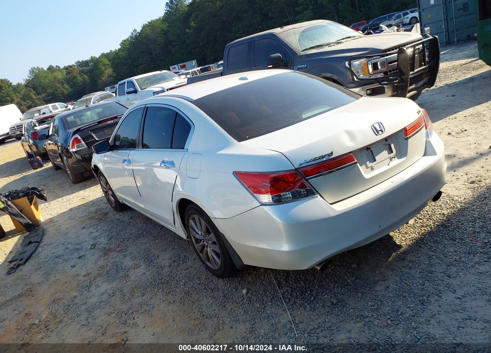 2011 HONDA ACCORD 3.5 EX-L VIN: 1HGCP3F81BA004886